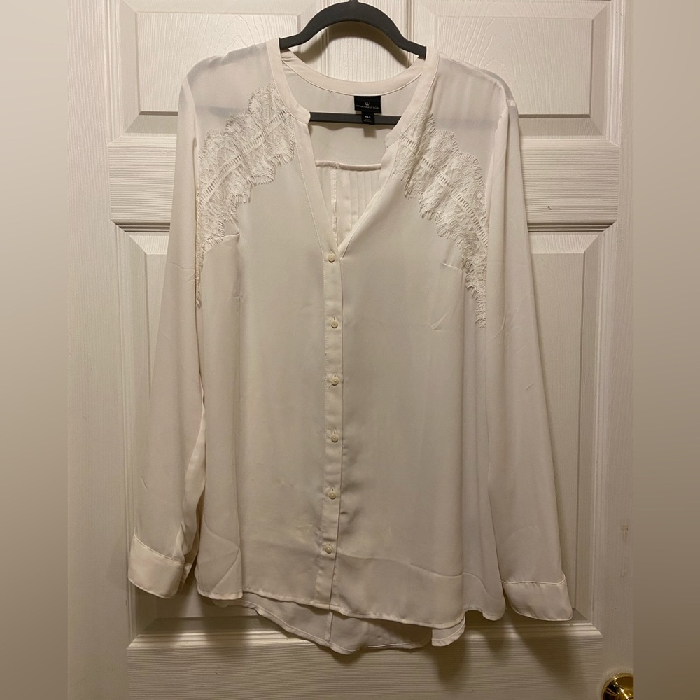 Worthington Women’s White Button Up Blouse